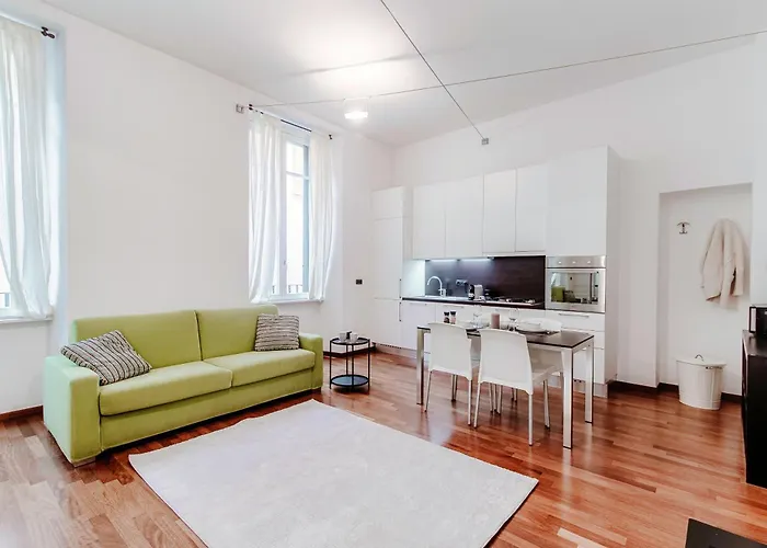 Apartamento In One - By Myhomeincomo Como