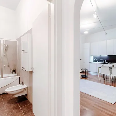 Apartment In One - By Myhomeincomo